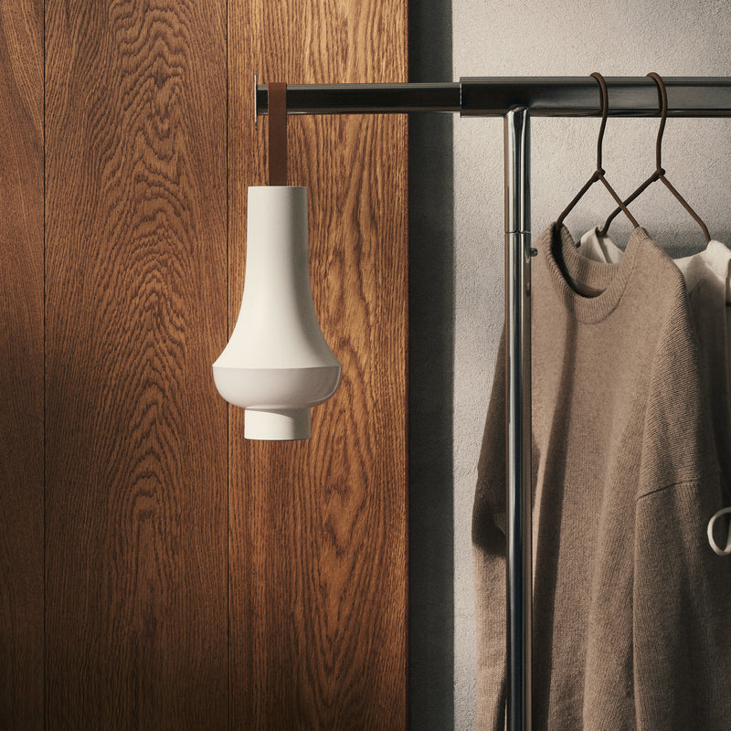 Louis Poulsen - Tomoshi Portable Akku LED-Tischleuchte