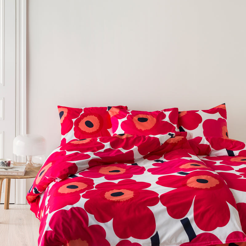 Marimekko - Unikko Kopfkissenbezug | 65 x 65 cm / rot/weiß, 80 x 80 cm / rot/weiß