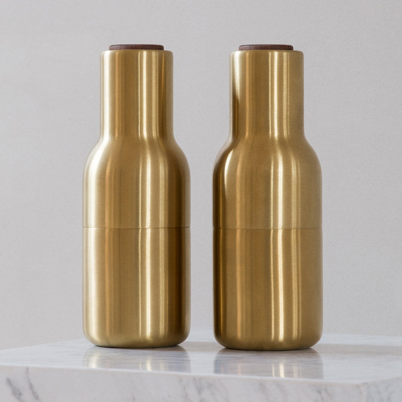Audo - Bottle Grinder Salz- und Pfeffermühle | Walnuss / messing, gebürstet