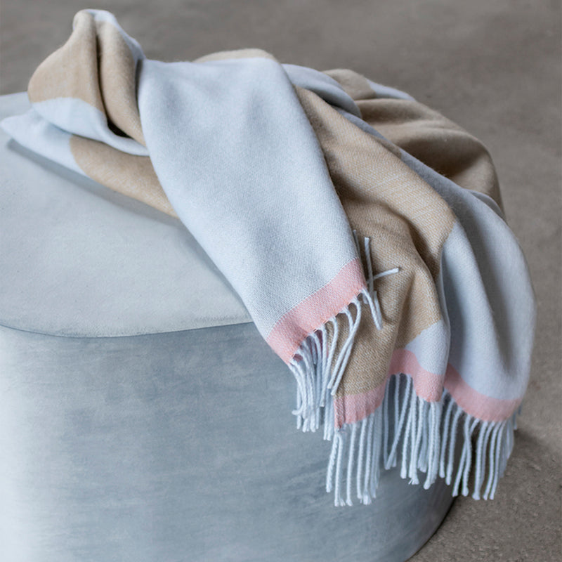 Mette Ditmer - Gallery Decke