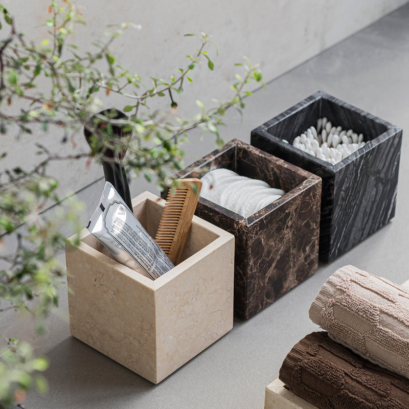 Mette Ditmer - Marble Cube