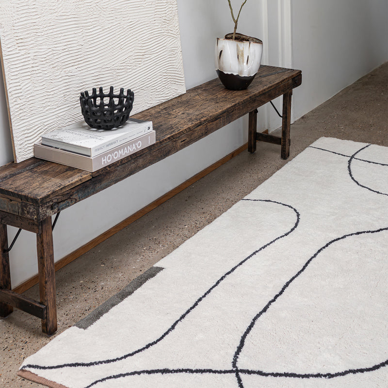 Mette Ditmer - Shadow Teppich | 140 x 200 cm / off-white