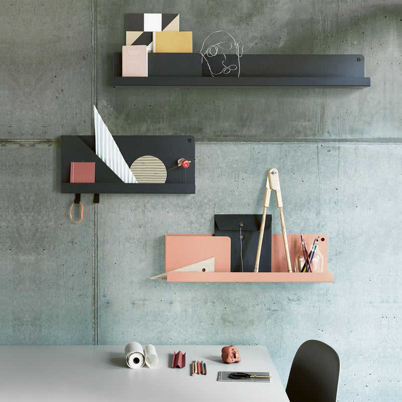 Muuto - Folded Shelve | 51 x 22 cm / schwarz