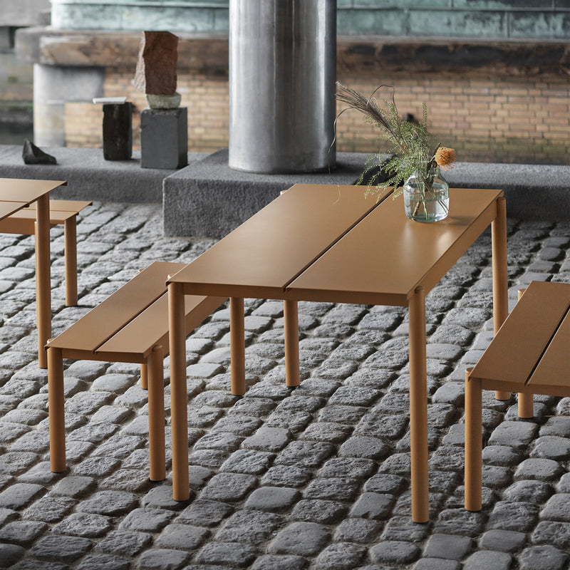 Muuto - Linear Steel Bank
