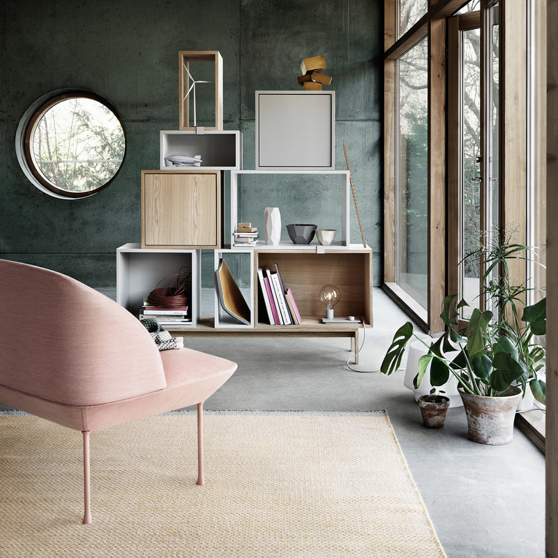 Muuto - Stacked Regalmodul mit Tür