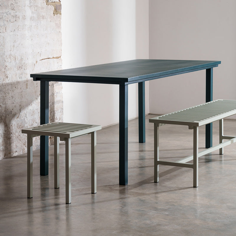 NINE - 19 Outdoors Hocker