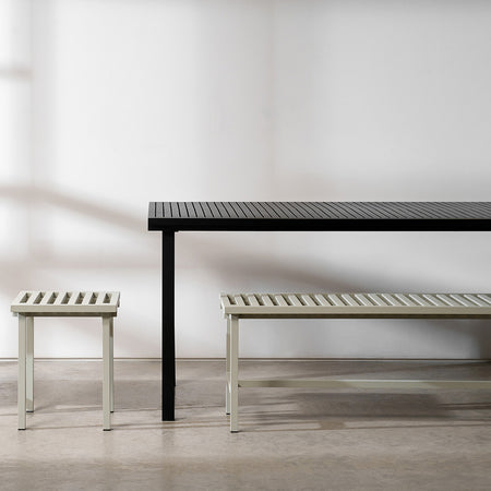 NINE - 19 Outdoors Hocker