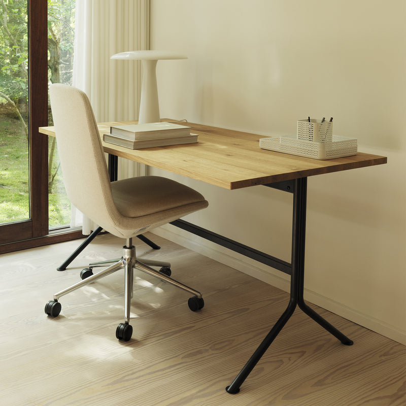 Normann Copenhagen - Kip Schreibtisch