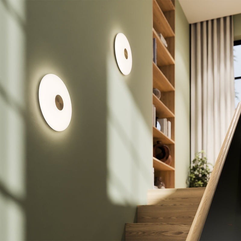 Northern - Glint LED Wandleuchte | Ø 36 cm / opalweiß/Messing