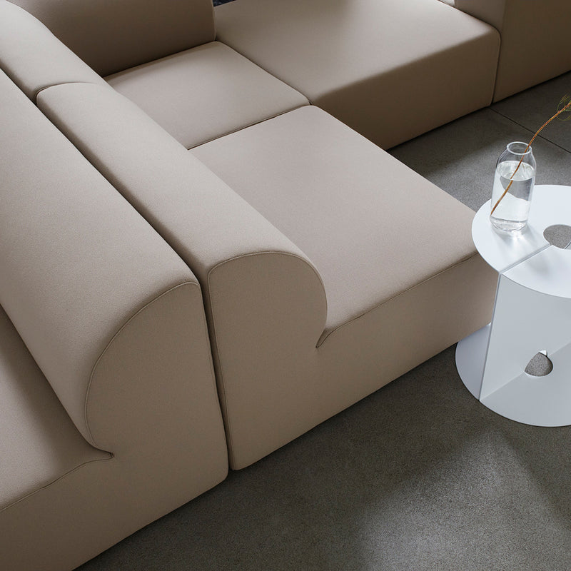 OUT Objekte unserer Tage - Weber 02 3-Sitzer Sofa