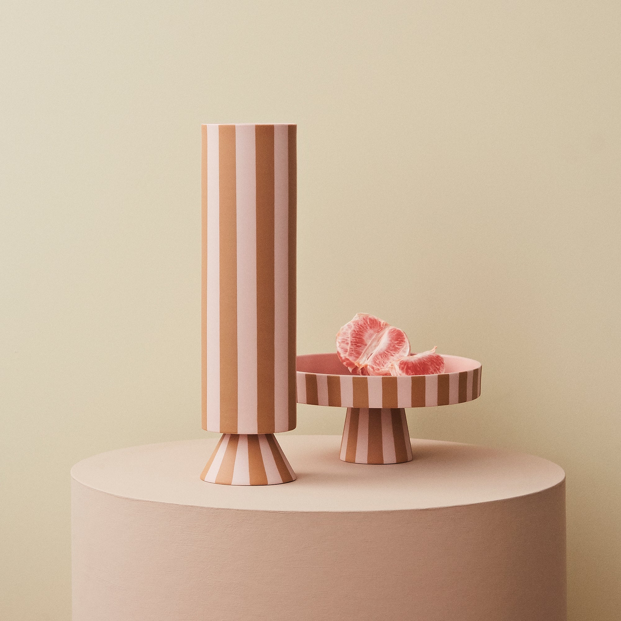 OYOY - Toppu Vase | Ø 8,5 x H 31 cm / rose/caramel