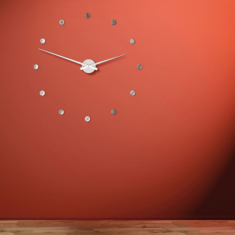 Radius Design - Flexible Wanduhr