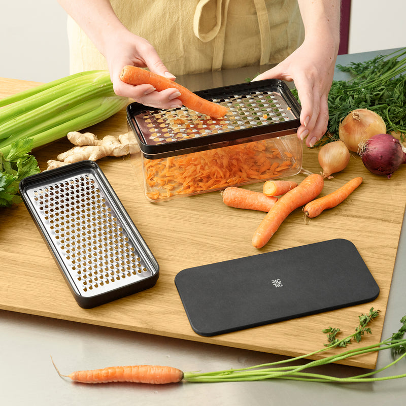 Rig-Tig by Stelton - Grate-It Reibe mit Behälter