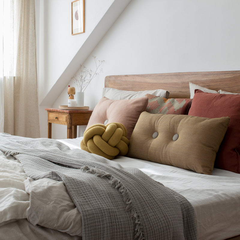 Design House Stockholm - Knot Kissen