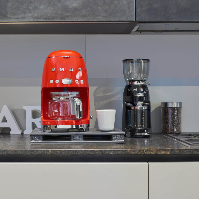 Smeg - Filterkaffeemaschine DCF02 | Rot