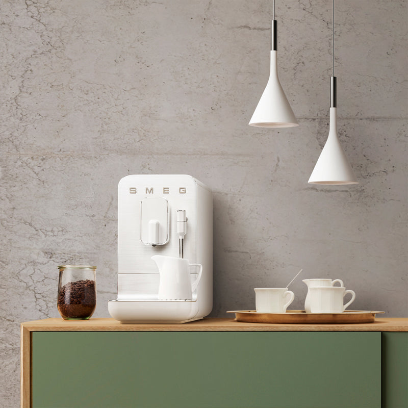 Smeg - Kaffeevollautomat BCC02 Medium
