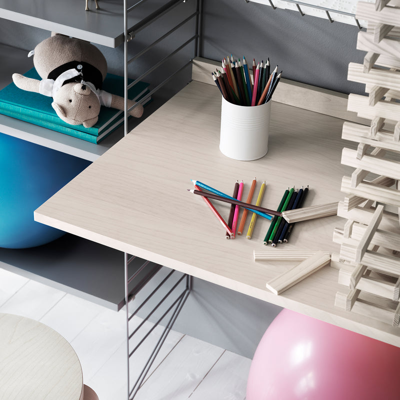 String - Arbeitsplatte