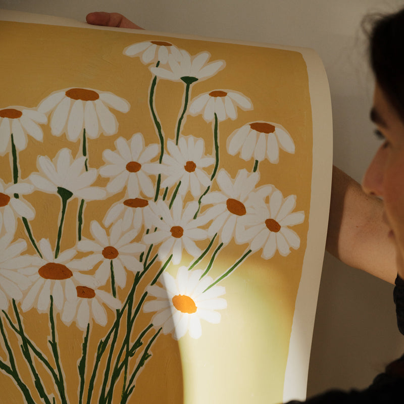 The Poster Club - Daisies von Carla Llanos
