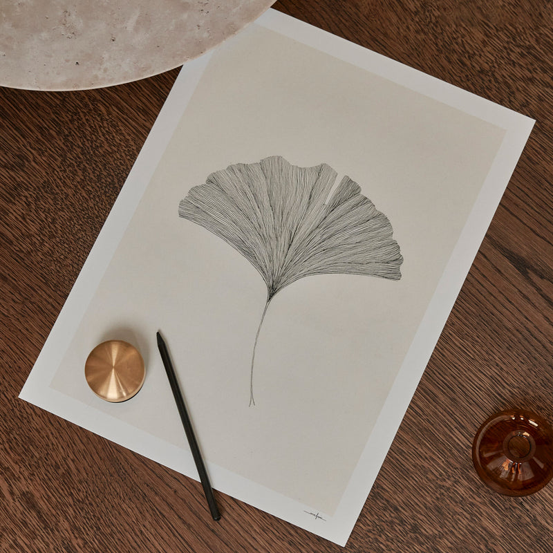 The Poster Club - Ginkgo Leaf von Ana Frois