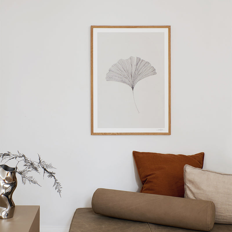 The Poster Club - Ginkgo Leaf von Ana Frois