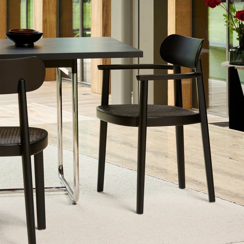 Thonet - 118 FV Armlehnstuhl | Buche schwarz gebeizt / Geflecht dark melange