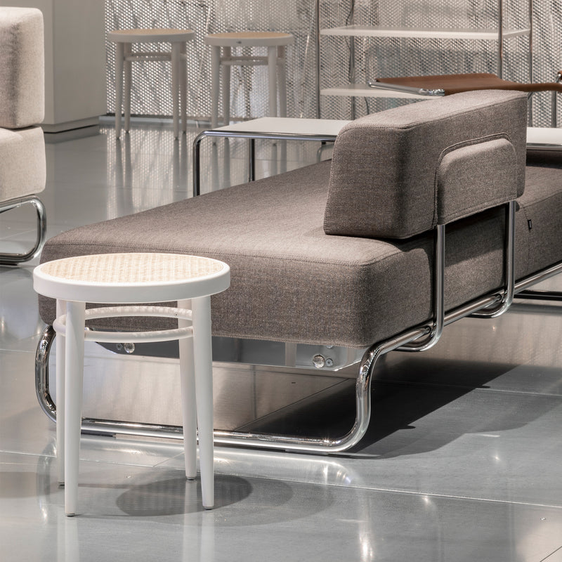 Thonet - 214 RH Hocker