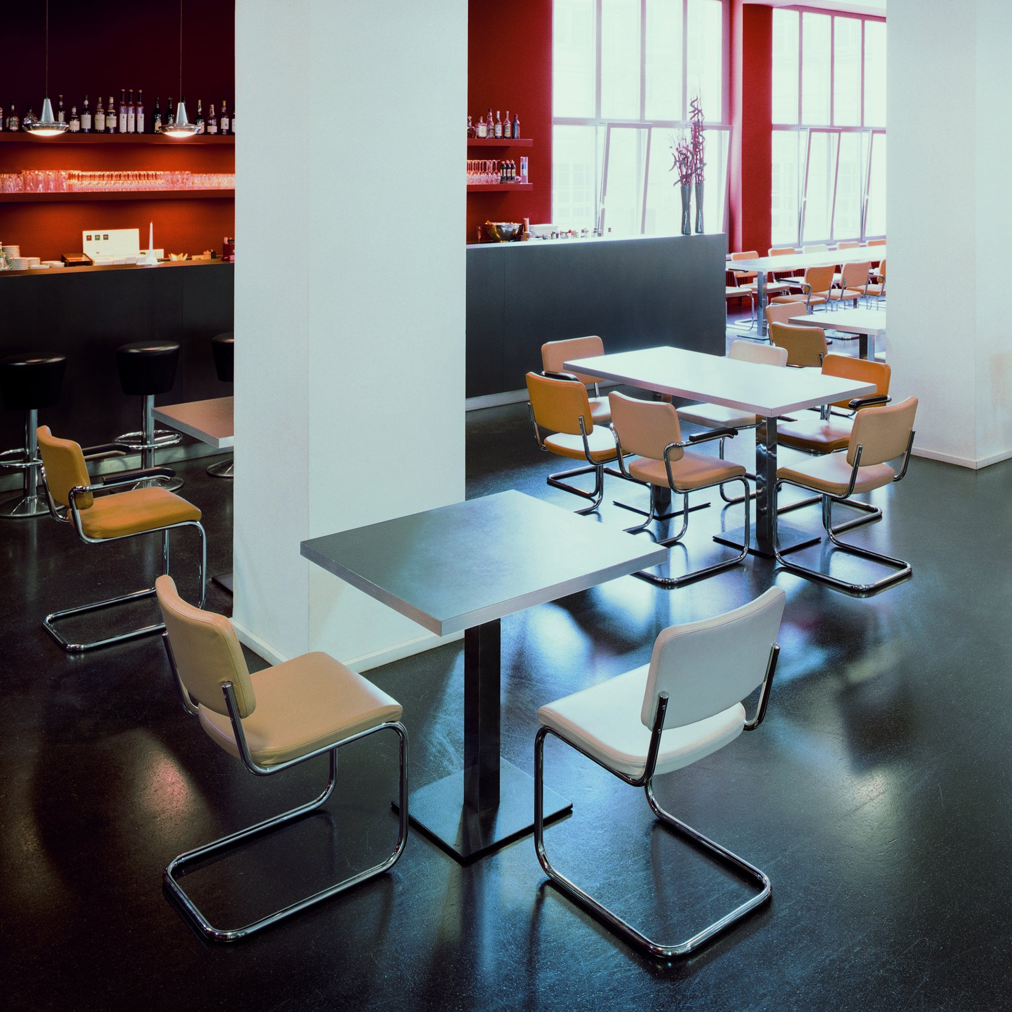 Thonet - S 32 PV Stuhl