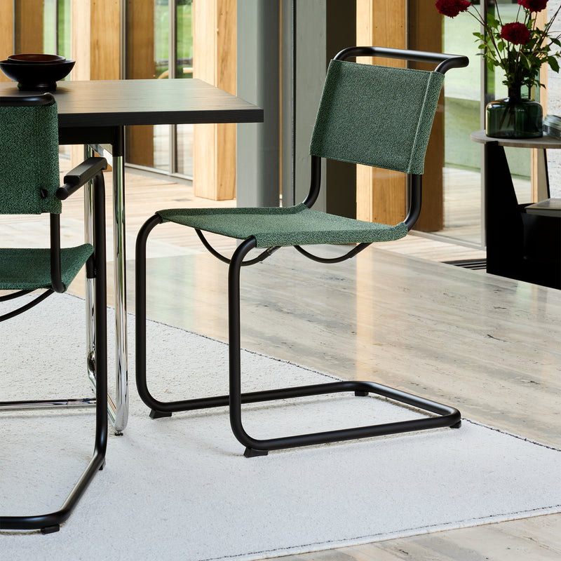 Thonet - S 33 V Stuhl | Stoff Rohi Cento malachit / Schwarz