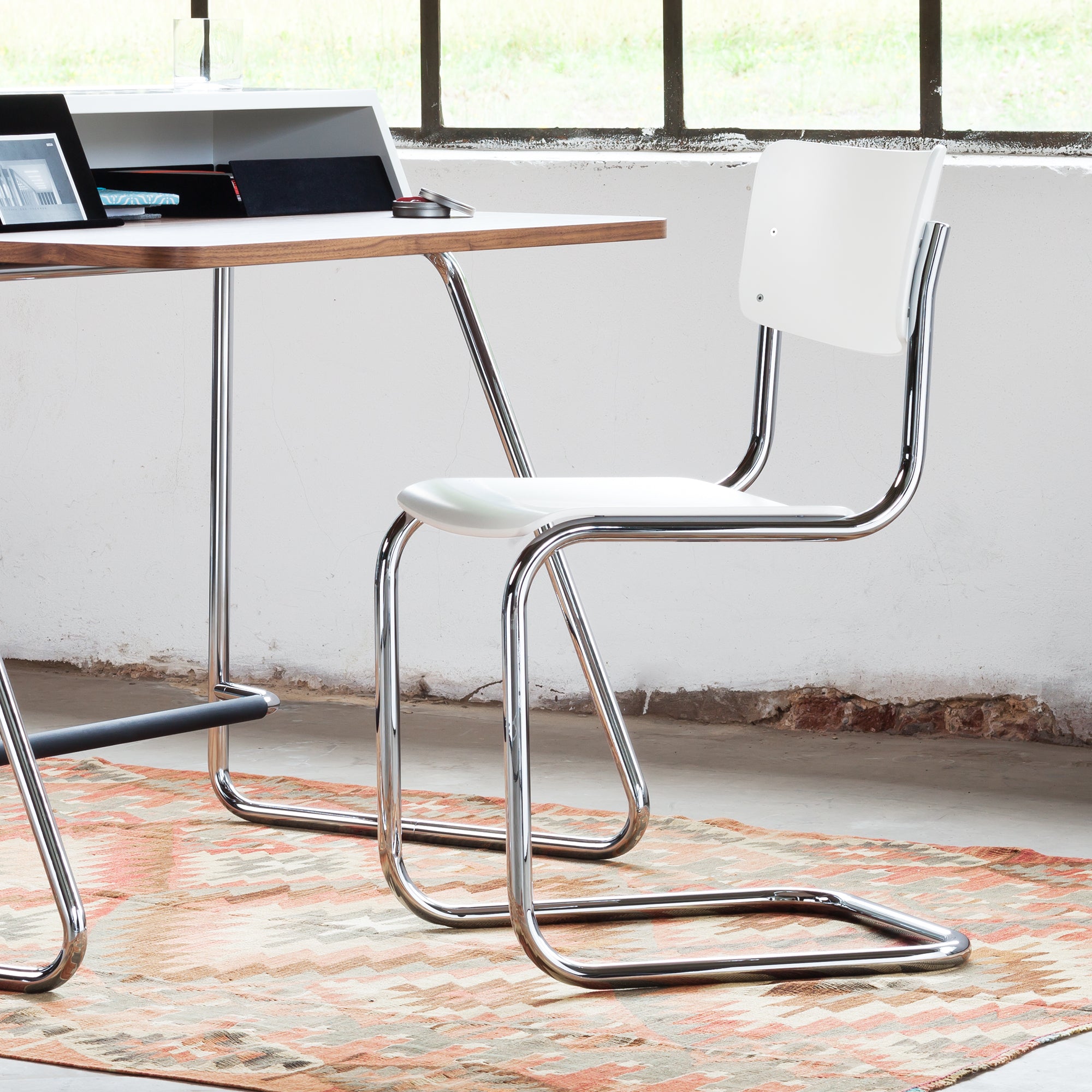 Thonet - S 43 Freischwinger | weiß lasiert TP 200