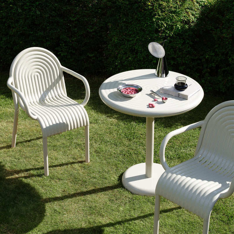 Tom Dixon - Groove Round Gartentisch