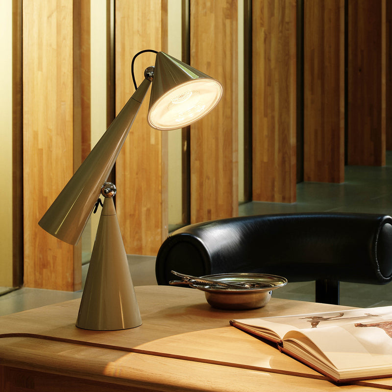 Tom Dixon - Pose Task LED Tischleuchte | putty