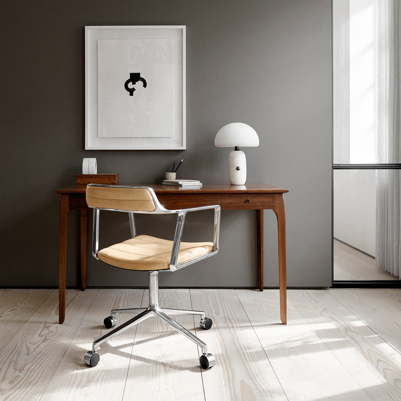Vipp - 453 Swivel Drehstuhl | Rollen / Leder camel