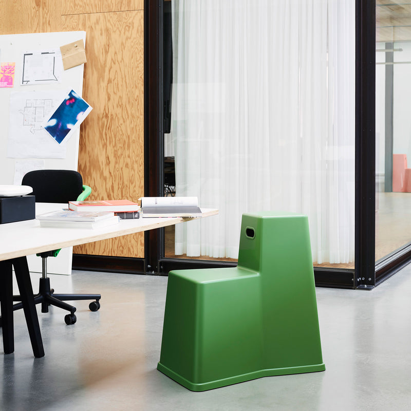 Vitra - Stool-Tool | industriegrün
