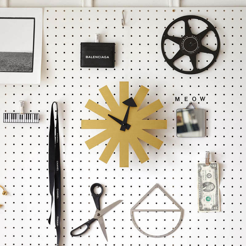 Vitra - Asterisk Clock