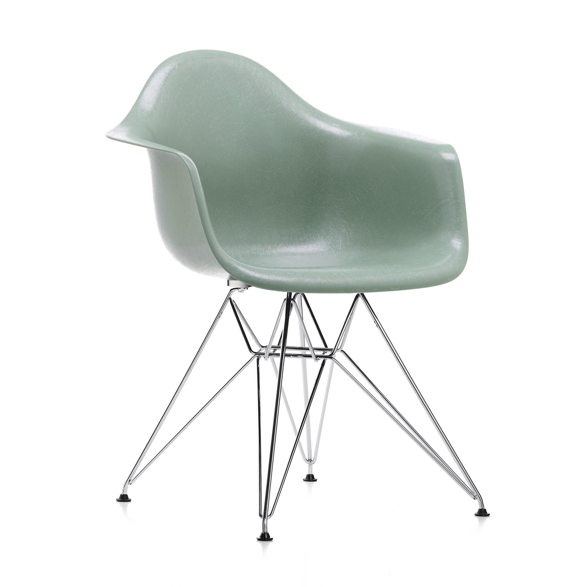 Vitra - Eames Fiberglass Armchair DAR | Filzgleiter basic dark / Eames Sea Foam Green / verchromt 
