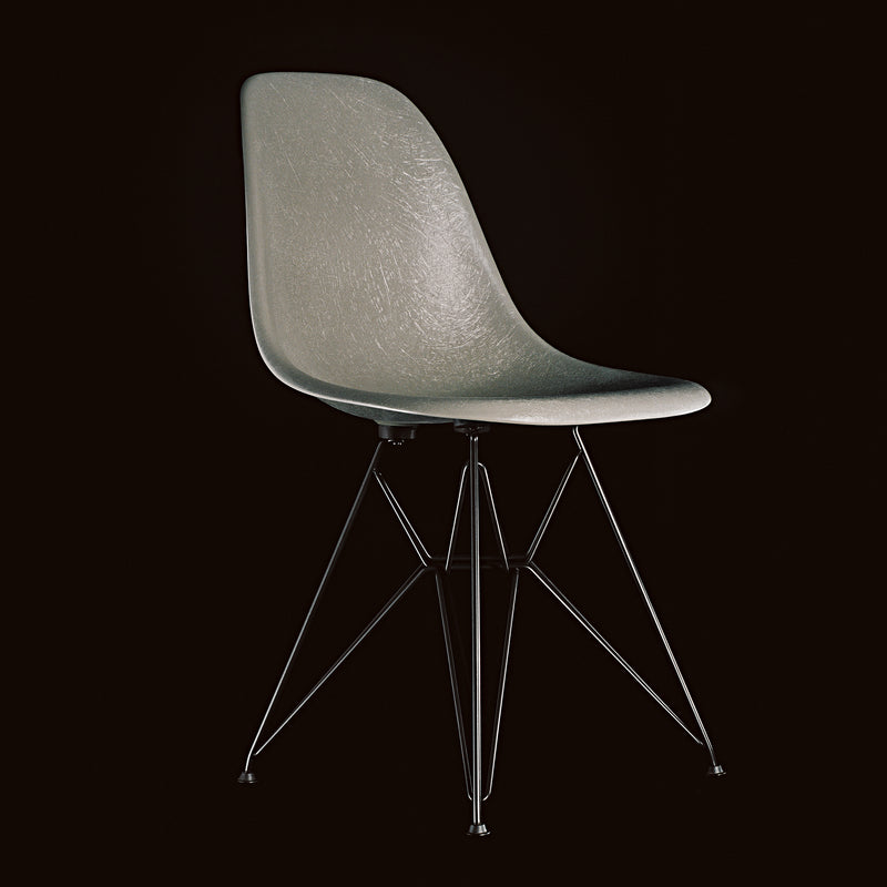 Vitra - Eames Plastic Side Chair DSR RE