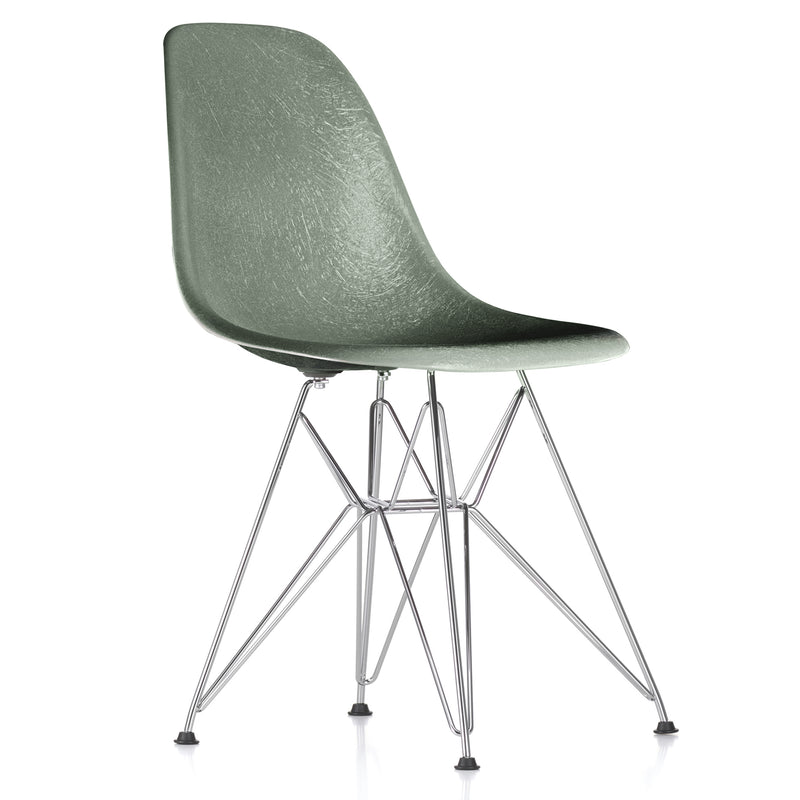 Vitra - Eames Fiberglass Side Chair DSR | Filzgleiter basic dark / Sea Foam Green / glanzchrom