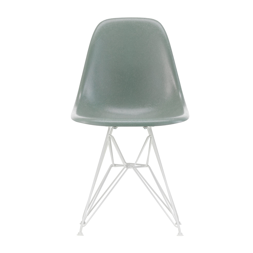Vitra - Eames Fiberglass Side Chair DSR | Filzgleiter weiß / Eames sea foam green / weiß