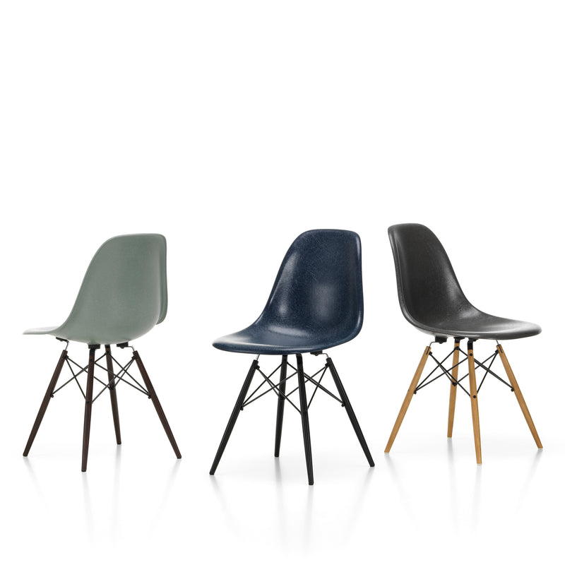 Vitra - Eames Fiberglass Side Chair DSW