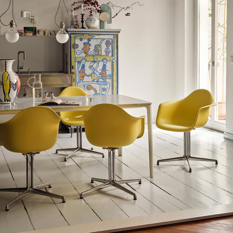 Vitra - Eames Plastic Armchair DAL RE