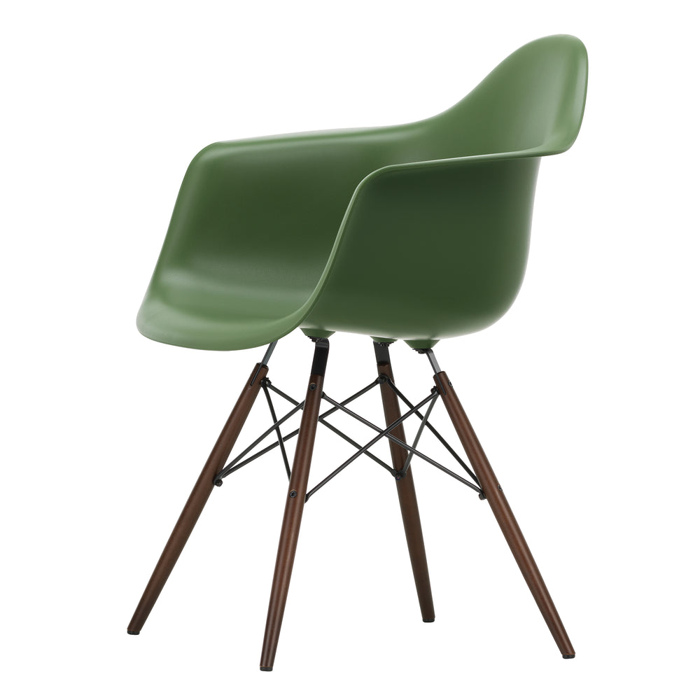 Vitra - Eames Plastic Armchair DAW RE | forest RE / Ahorn dunkel 
