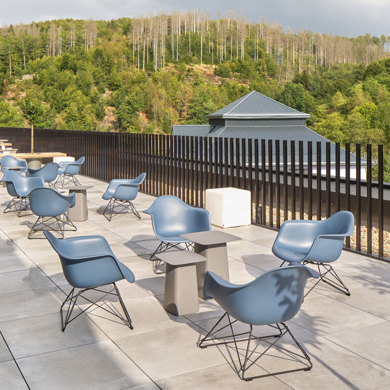 Vitra - Eames Plastic Armchair LAR RE