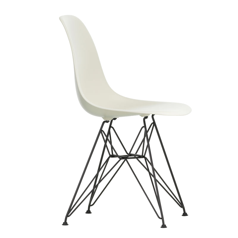 Vitra - Eames Plastic Side Chair DSR RE | kieselstein RE / basic dark