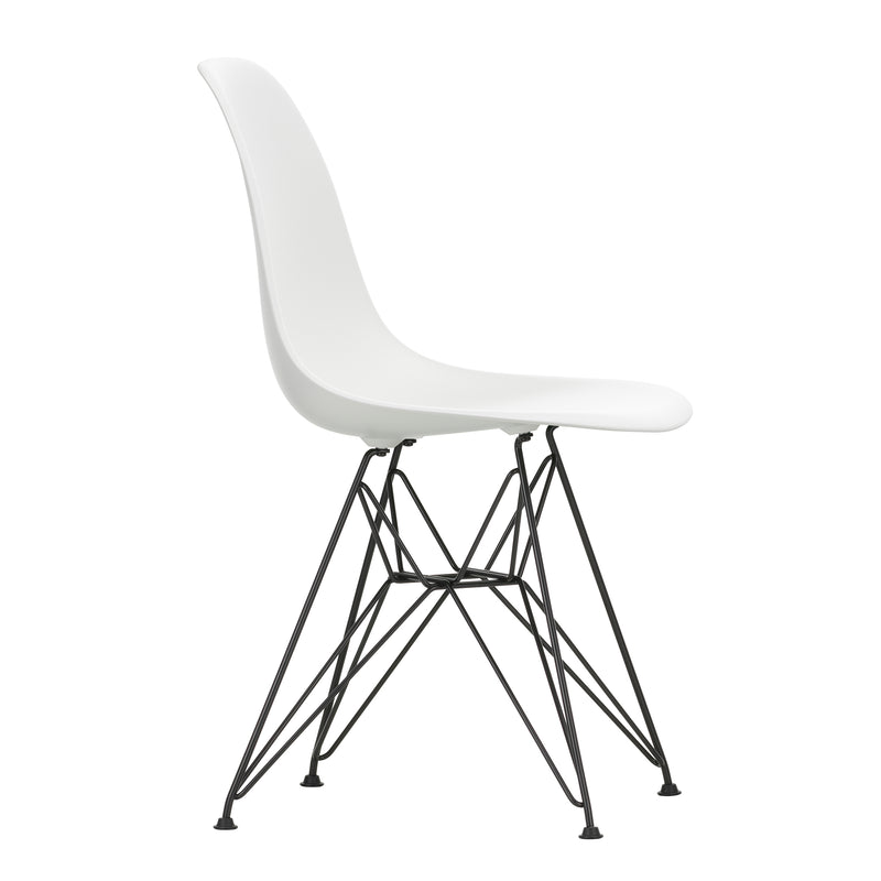Vitra - Eames Plastic Side Chair DSR RE | weiß / basic dark