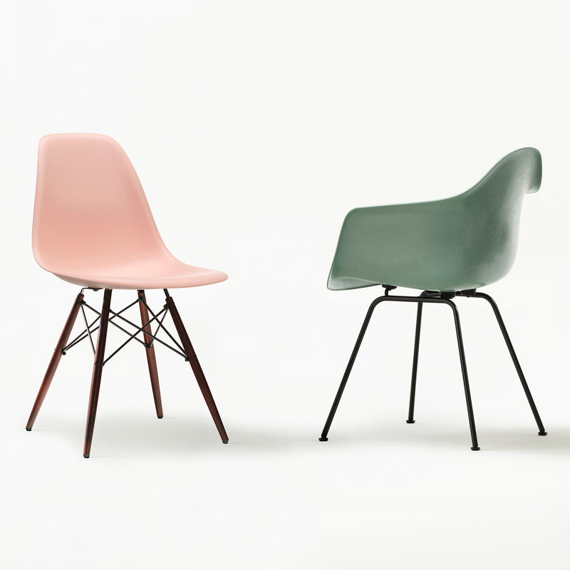 Vitra - Eames Plastic Armchair DAX RE