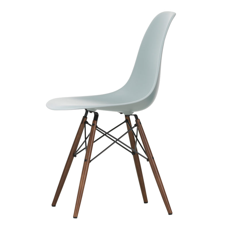 Vitra - Eames Plastic Side Chair DSW RE | Filzgleiter basic dark / hellgrau RE / Ahorn dunkel 