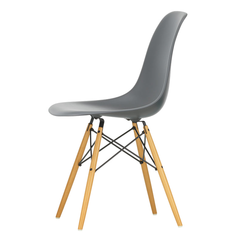 Vitra - Eames Plastic Side Chair DSW RE | Filzgleiter basic dark / granitgrau RE / Ahorn gelblich