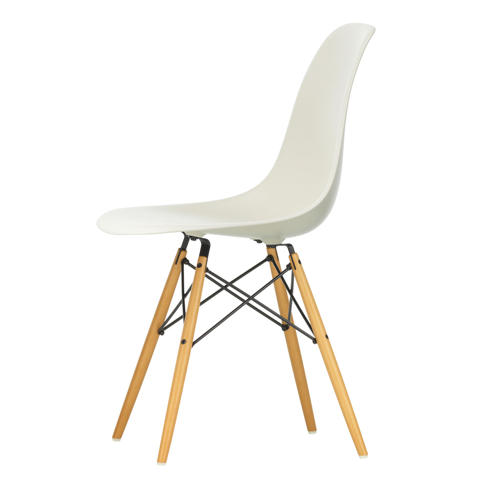 Vitra - Eames Plastic Side Chair DSW RE | Filzgleiter basic dark / kieselstein RE / Ahorn gelblich
