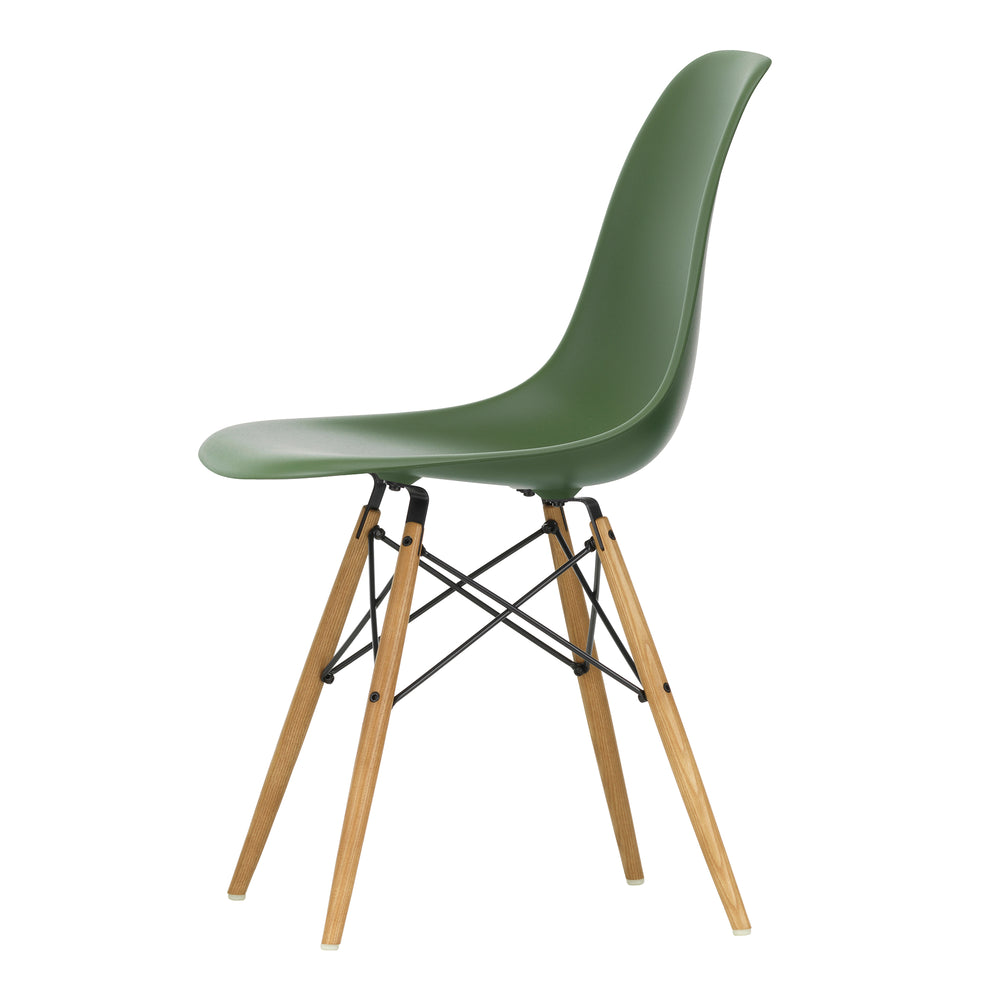 Vitra - Eames Plastic Side Chair DSW RE | Filzgleiter basic dark / forest RE / Esche honigfarben