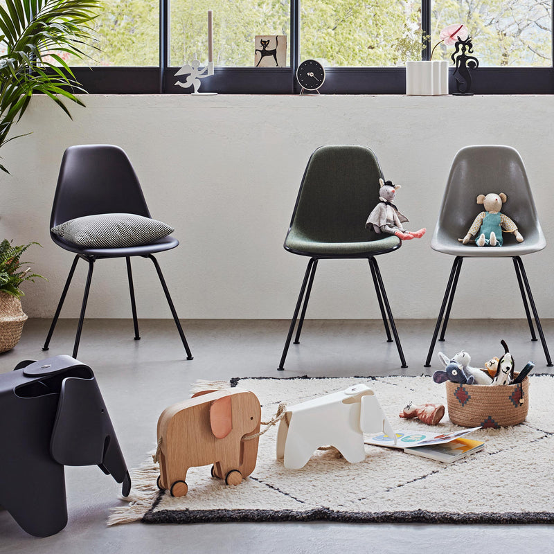 Vitra - Eames Plastic Side Chair DSX